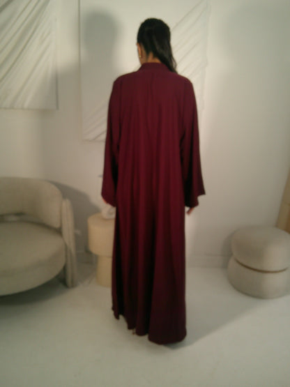 Yara in Regal Red