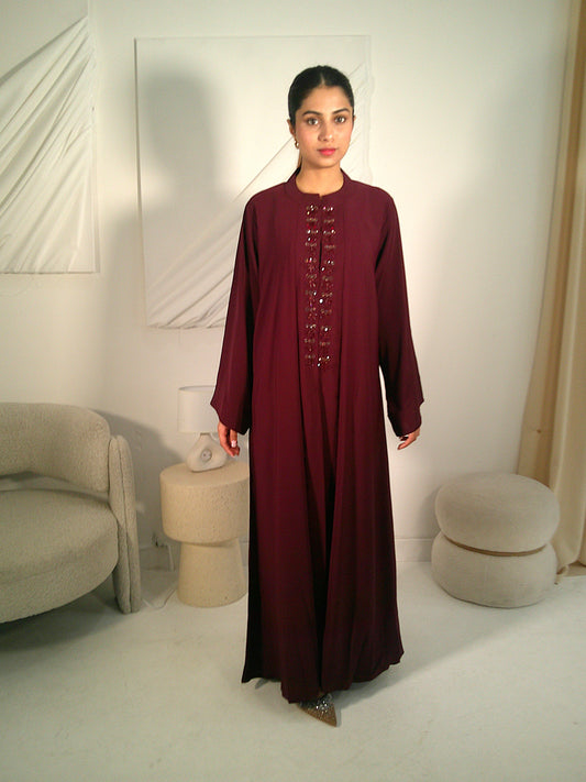 Yara in Regal Red