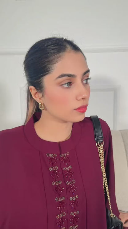 Yara in Regal Red